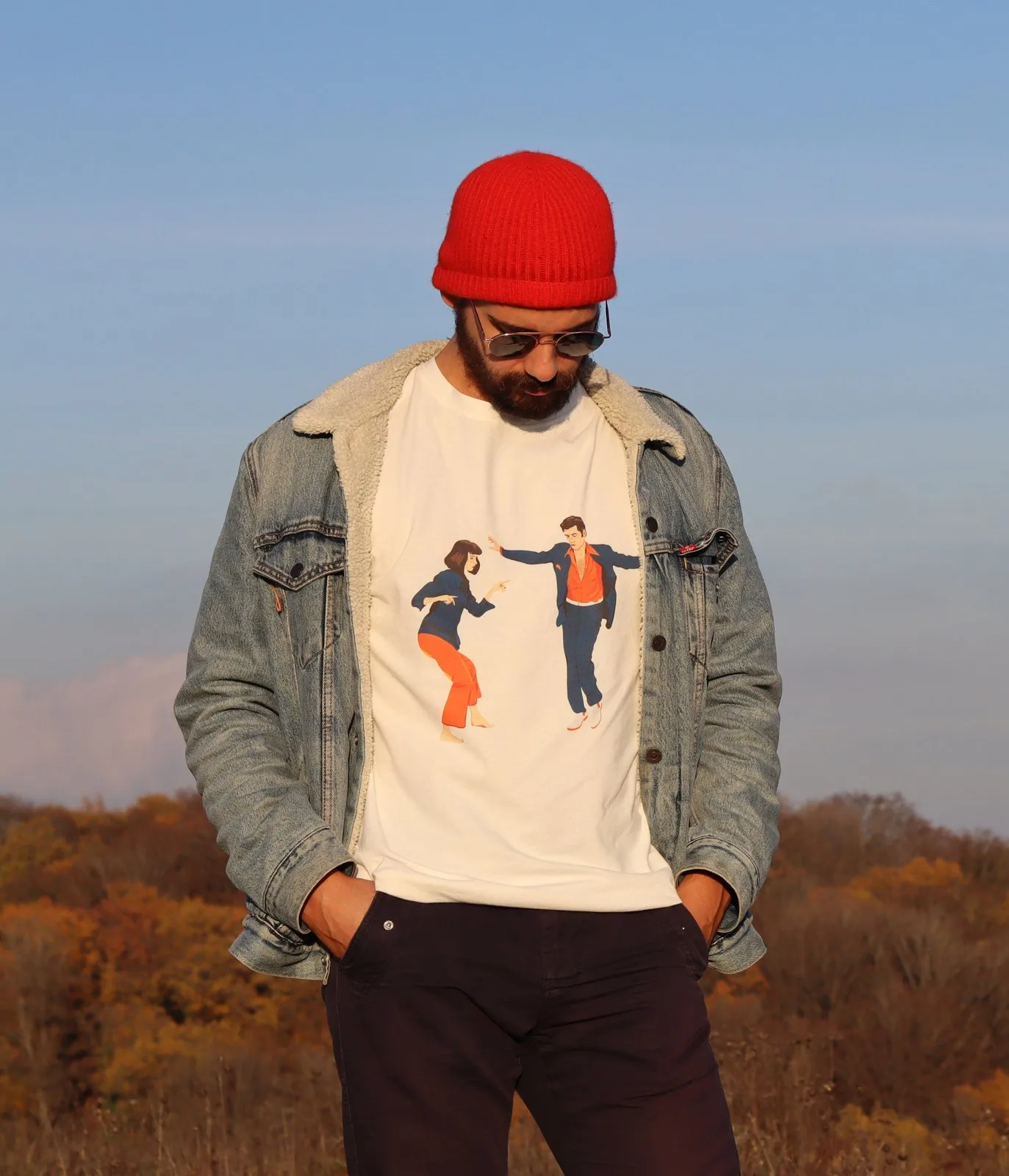 The Lovers tee in an autumn field
